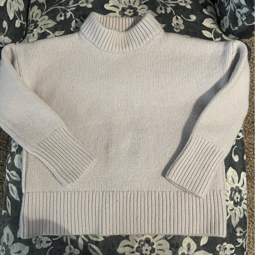Quince 100%merino wool sweater - NWOT